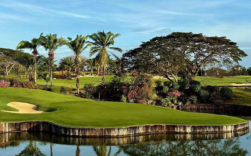 菲律賓鄉村俱樂部球場　The Country Club Golf